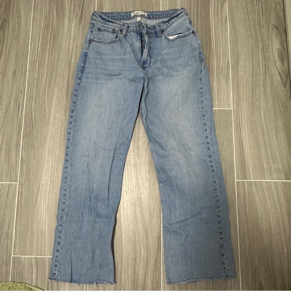 Abercrombie & Fitch Curve Love Low Rise Baggy Jeans